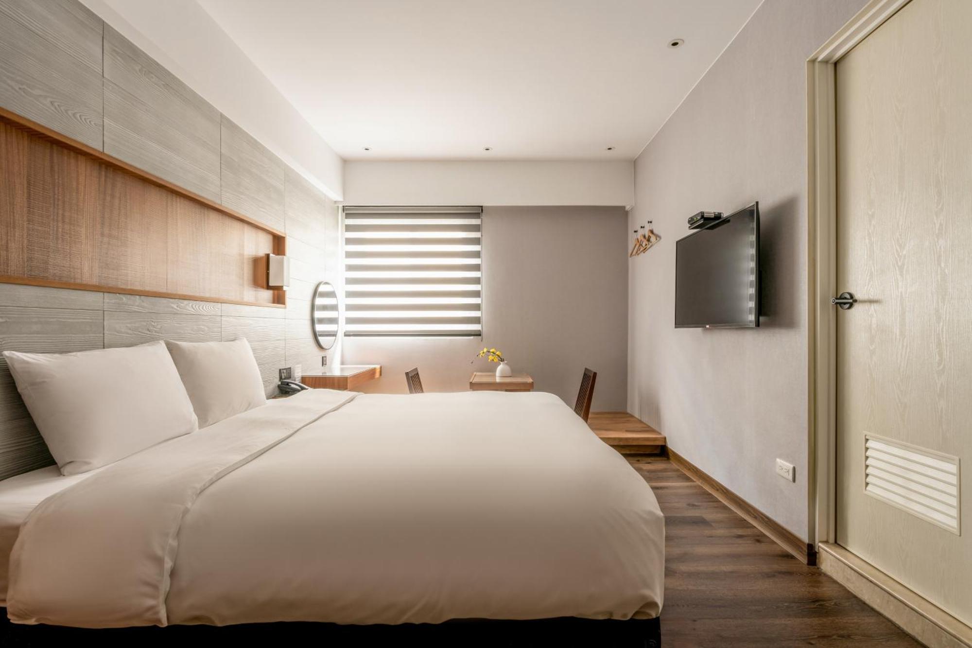 Suye Hotel Taichung Eksteriør bilde