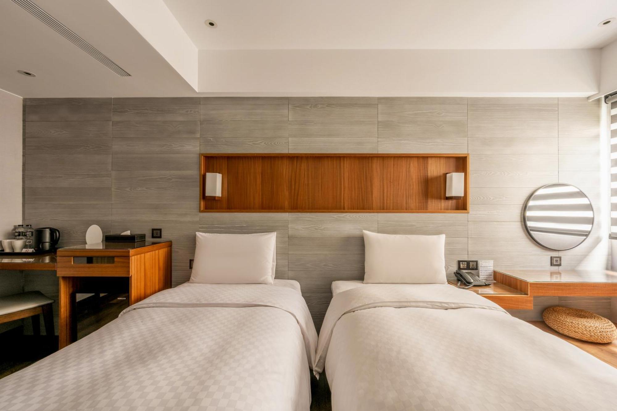 Suye Hotel Taichung Eksteriør bilde