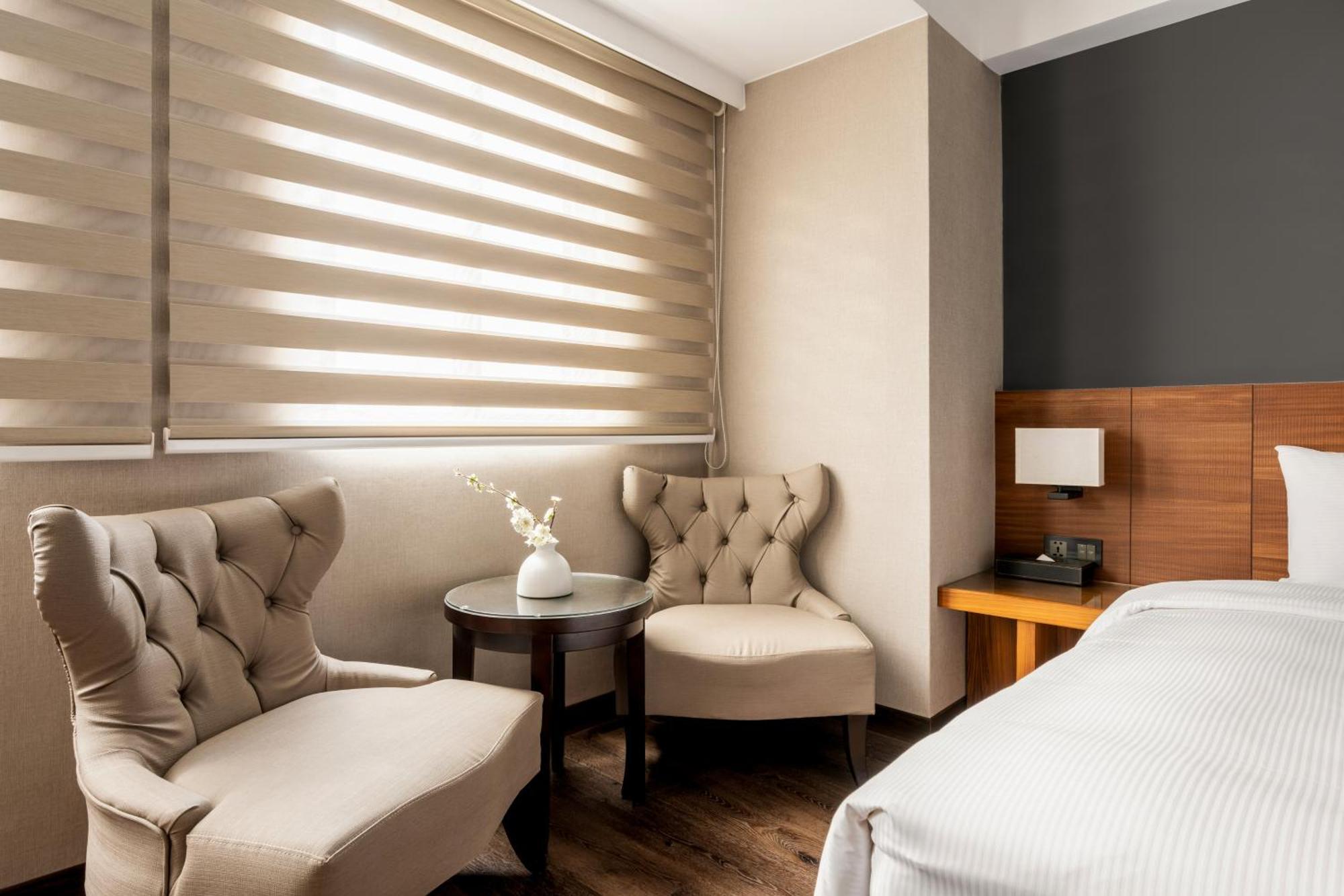 Suye Hotel Taichung Eksteriør bilde